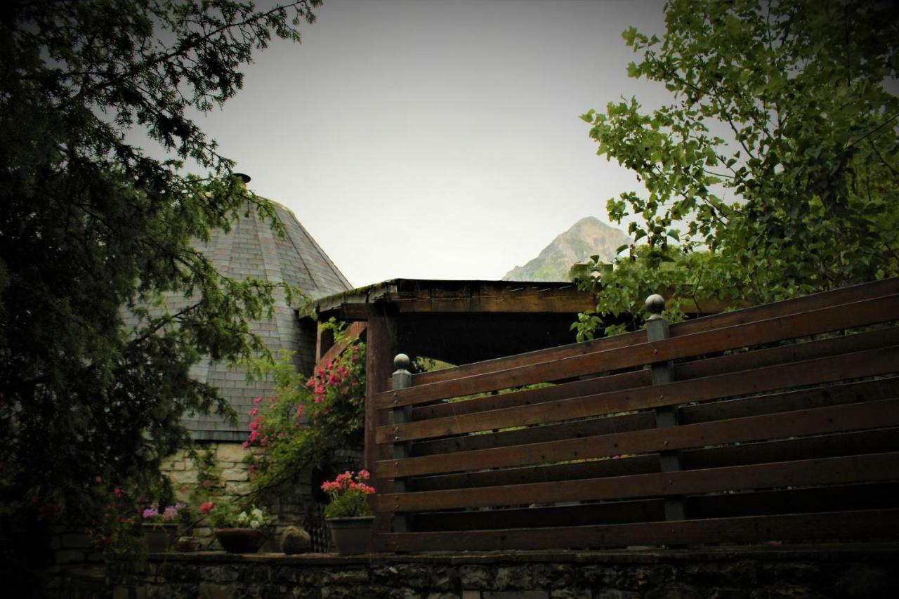 Villa Theasis-Igloo Pramanta Exterior foto